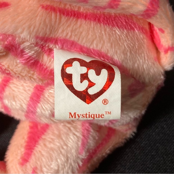 ⭐️ Vintage 2003 Mystique The Pink Tiger Ty Beanie Baby - Picture 8 of 12